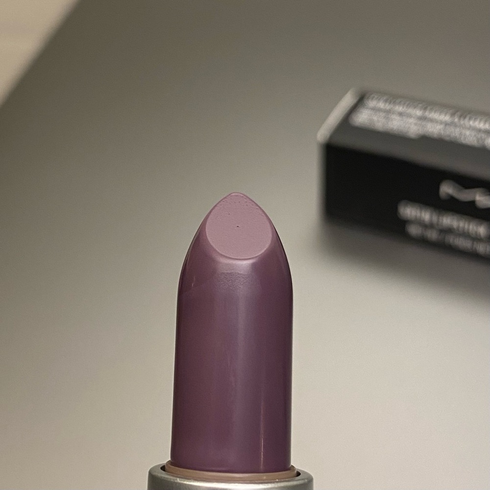 MAC “Epic” Lipstick - Picture 5 of 6